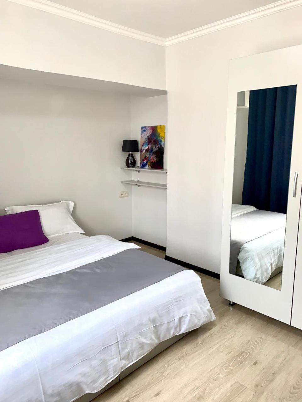 R.Street Hotel Almaty Extérieur photo